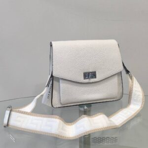 Τσάντα ώμου-χιαστί με φαρδύ ιμάντα